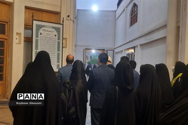 نخستین جلسه حضوری مجلس دانش‌آموزی ناحیه یک شیراز