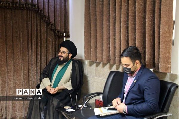 دیدار مدیرکل اتحادیه انجمن‌های اسلامی شهرستان‌های استان تهران با مسئولان رودهن