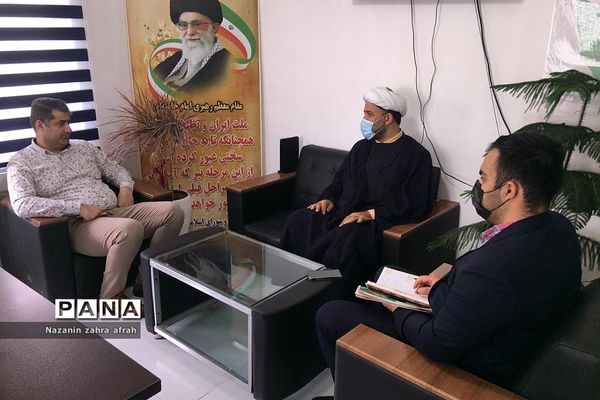 دیدار مدیرکل اتحادیه انجمن‌های اسلامی شهرستان‌های استان تهران با مسئولان رودهن