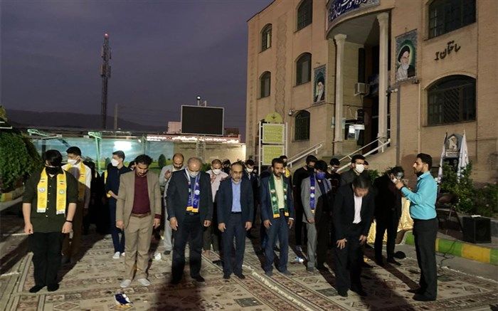 برگزاری مراسم انس با قرآن و افطاری ویژه دانش‌آموزان ناحیه 4 شیراز