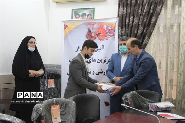 آیین تقدیر از برگزیدگان مسابقات حوزه پرورشی و فرهنگی شهرستان گلوگاه