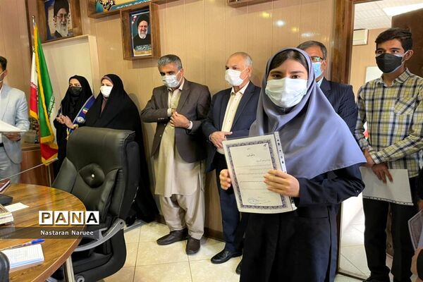 افتتاحیه دومین دوره مجلس دانش‌آموزی ناحیه یک زاهدان