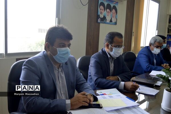 جلسه میز خدمت منطقه آموزش و پرورش دلوار با معاونت پرورشی و فرهنگی