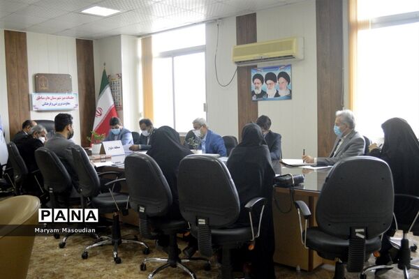 جلسه میز خدمت منطقه آموزش و پرورش دلوار با معاونت پرورشی و فرهنگی
