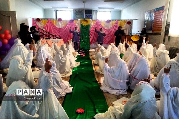 جشن تکلیف «فرشتگان ۹ ساله» شهرستان جعفرآباد قم