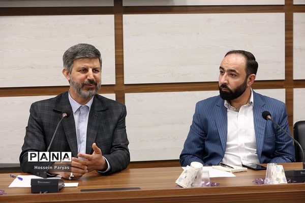 مراسم تکریم و معارفه سرپرست قائم‌مقام معاون وزیر در سازمان دانش‌آموزی