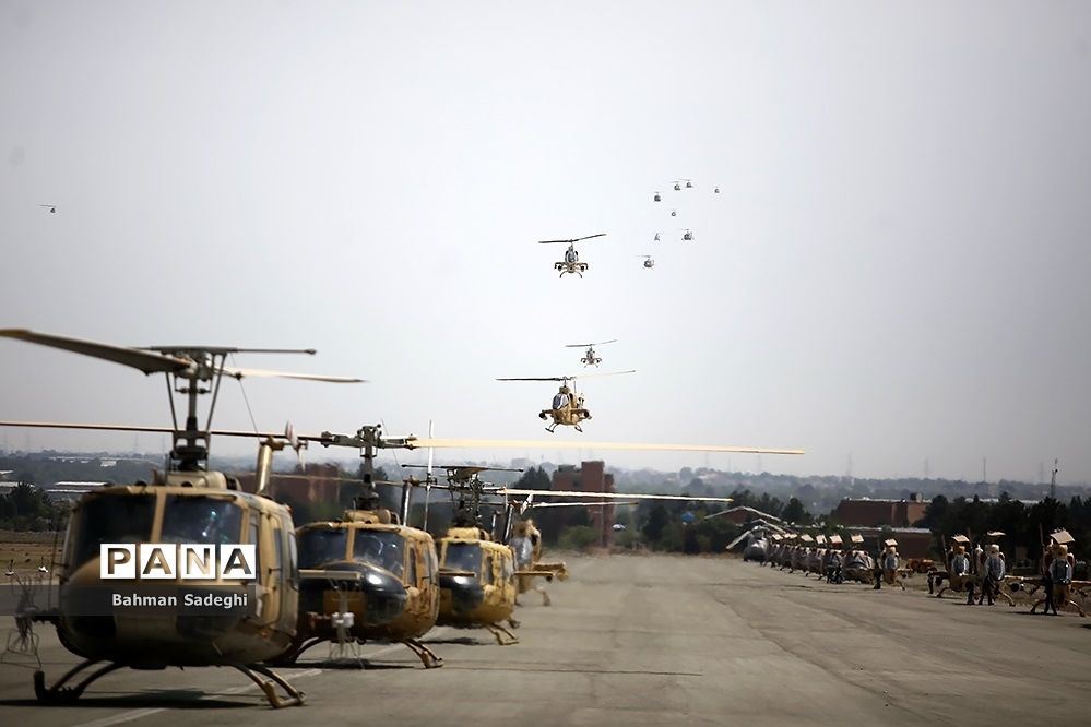 تمرین رژه بالگردی هوانیروز ارتش برگزار شد