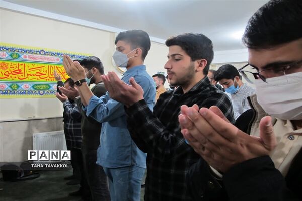 ضیافت افطاری و نشست صمیمی جمعی از اصحاب رسانه با امام جمعه شهرستان پردیس