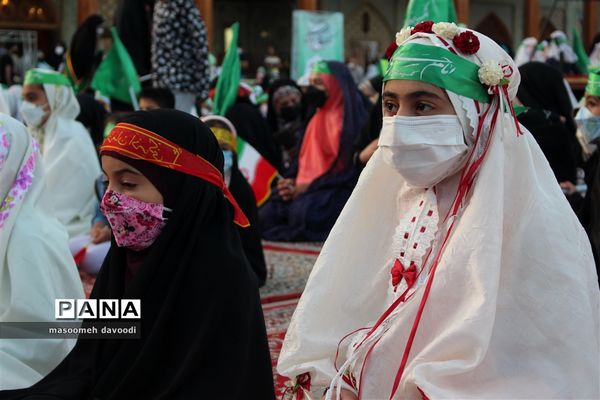 اجتماع بزرگ روزه اولی‌ها و روزه کله‌‍ گنجشکی‌های استان فارس