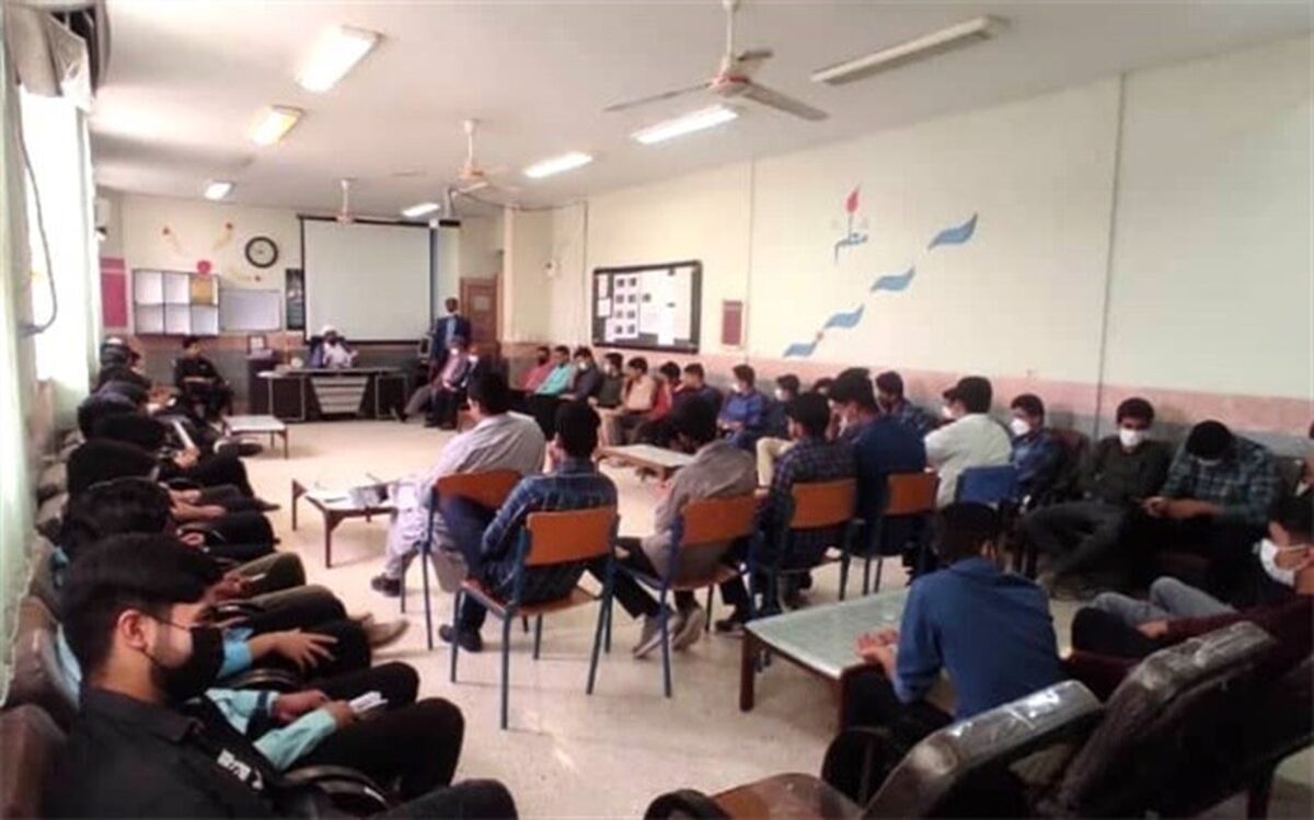 نشست توجیهی کانون فرهنگی و تربیتی المهدی (عج) زابل برگزار شد