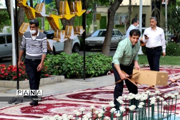 برگزاری مراسم معنوی محفل انس با قرآن دانش‌آموزی در اصفهان