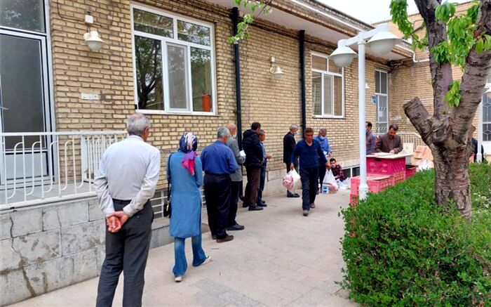 توزیع 500 بسته غذایی بین نیازمندان