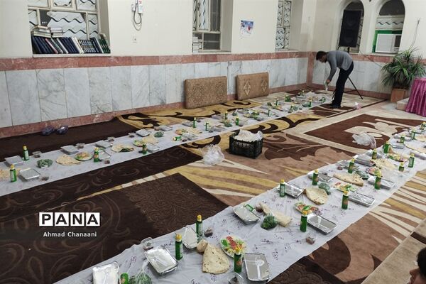 برپایی محفل انس با قرآن کریم در شهرستان کارون