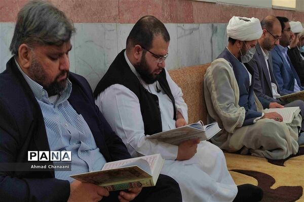 برپایی محفل انس با قرآن کریم در شهرستان کارون