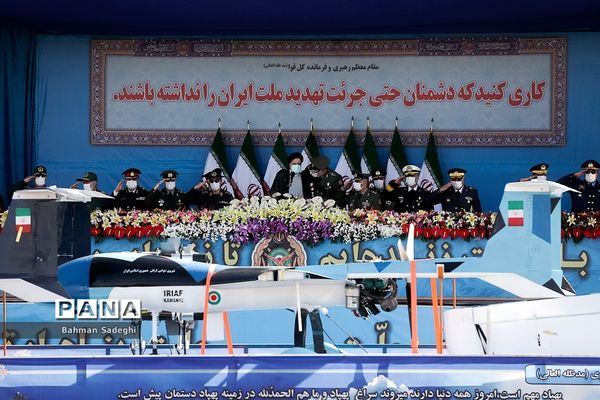 رژه روز ارتش جمهوری اسلامی ایران