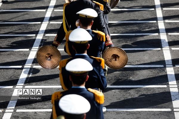 رژه روز ارتش جمهوری اسلامی ایران