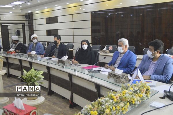 جلسه میز خدمت آموزش و پرورش شهرستان بوشهر
