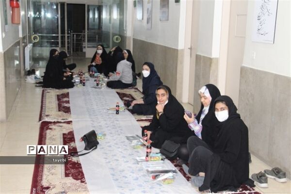 برگزاری محفل معنوی انس با قرآن ویژه مدارس دخترانه اصفهان
