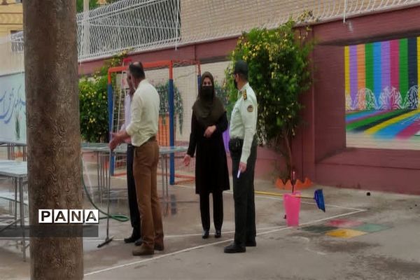 مراسم برگزاری افطاری به‌مناسبت ماه مبارک رمضان در دبیرستان شاهد کیهان  ناحیه 5