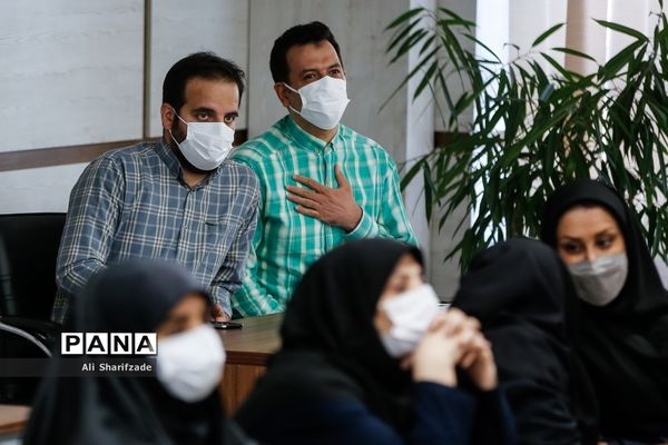 جلسه قائم مقام سازمان دانش‌آموزی با کارکنان