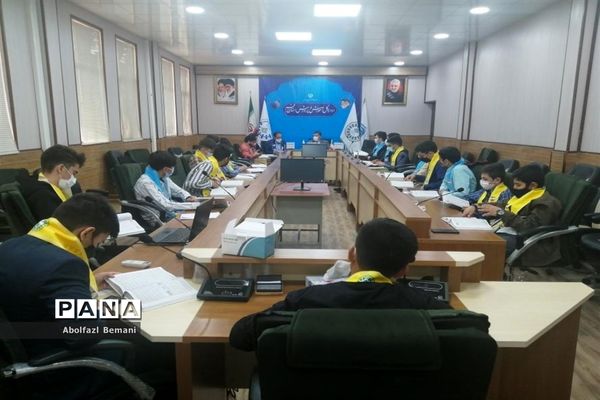 ترتیل‌خوانی نمایندگان مجلس دانش‌آموزی استان  قم