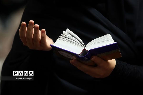 مراسم احیا شب نوزدهم ماه مبارک رمضان در امامزاده صالح (ع)