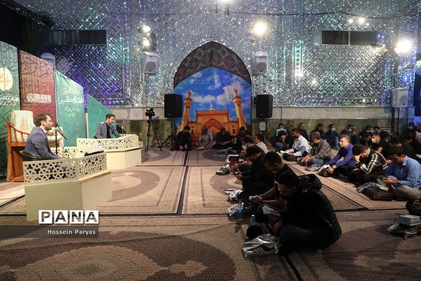 مراسم احیا شب نوزدهم ماه مبارک رمضان در امامزاده صالح (ع)