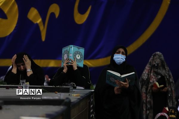 مراسم احیا شب نوزدهم ماه مبارک رمضان در امامزاده صالح (ع)