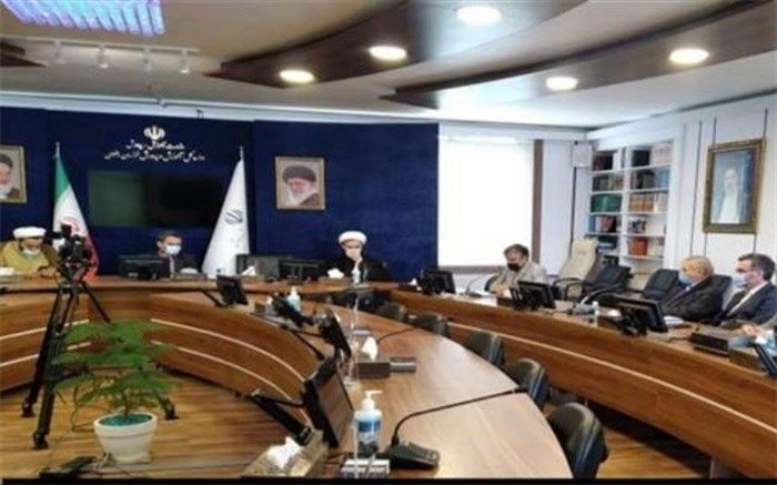 مدارس غیر دولتی با اشتراک تجربیات خود در راستای عملیاتی‌کردن سند تحول گام بردارند