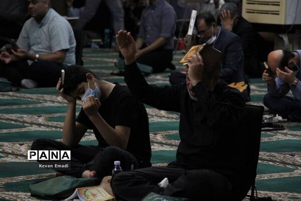 مراسم احیاء شب 19 ماه مبارک رمضان در مصلی بوشهر