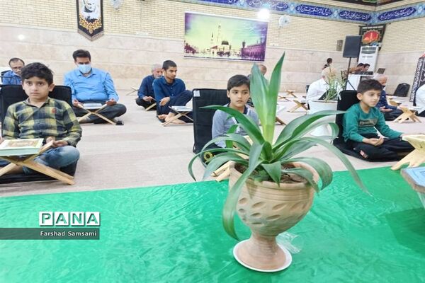 مراسم قرآن خوانی شب قدر در آبپخش استان بوشهر