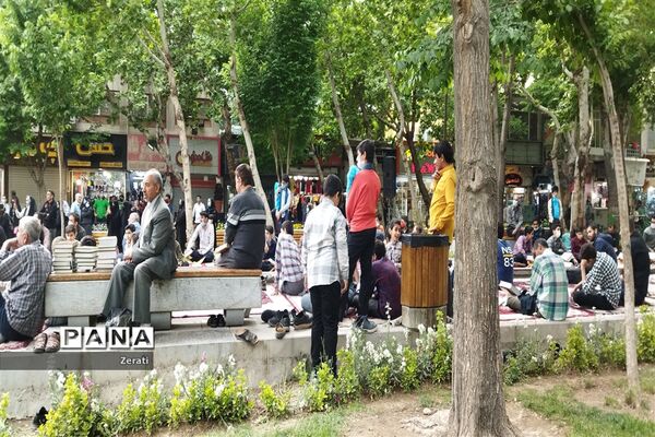 جزءخوانی قرآن کریم در چهارباغ اصفهان