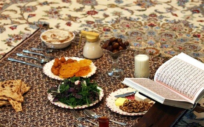 معضل کرونا و پروتکل‌های بهداشتی مانع روزه گرفتن ما نمی‌شود