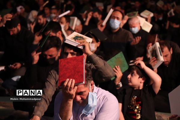 مراسم احیای شب بیست و یکم ماه رمضان و شهادت امیرالمومنین(ع) در تبریز