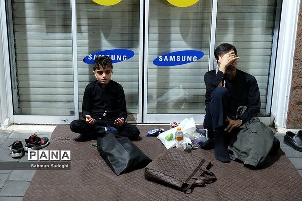 مراسم احیا شب بیست و یکم - خیابان ری