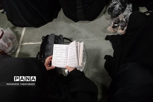 مراسم شب قدر در تپه نورالشهدا شهرستان پردیس