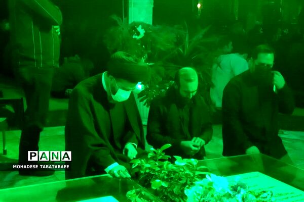 مراسم شب قدر در تپه نورالشهدا شهرستان پردیس
