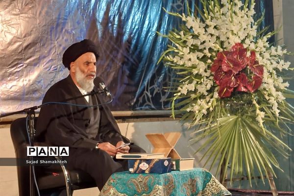 مراسم احیای شب بیست و یکم ماه رمضان در اهواز