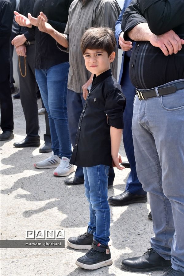 مراسم دسته‌روی دانش‌آموزان بهنمیری