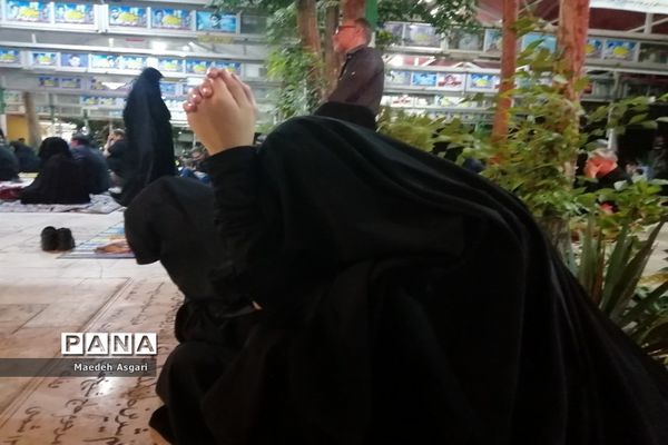 نوای «الهی العفو» در مساجد و تکایای قم طنین انداز شد