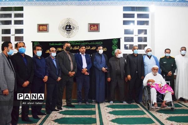 افطاری ساده در جزیره شیف