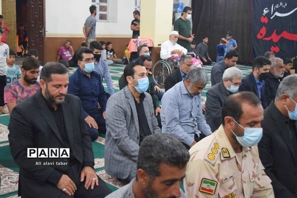 افطاری ساده در جزیره شیف