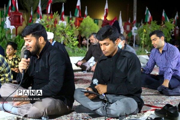 مراسم احیای دومین شب قدر در گلزار شهدای زابل