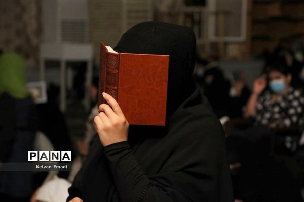 مراسم احیا دومین شب از لیالی پرفیض قدر در مصلی بوشهر