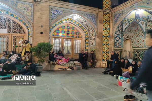 مراسم احیا شب بیست و یکم ماه مبارک رمضان در امامزاده حسین (ع) قزوین
