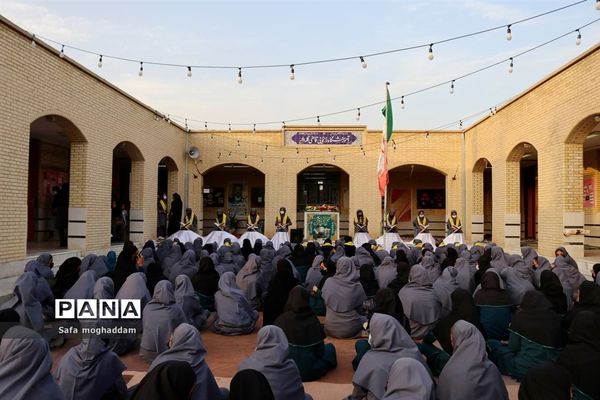 ضیافت افطاری دبیرستان قاضی گله‌دار