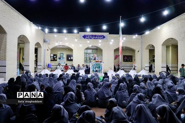 ضیافت افطاری دبیرستان قاضی گله‌دار