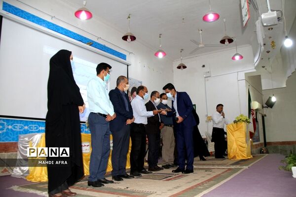 آیین تجلیل از برگزیدگان فراخوان گروه های آموزشی متوسطه شهرستان بهبهان