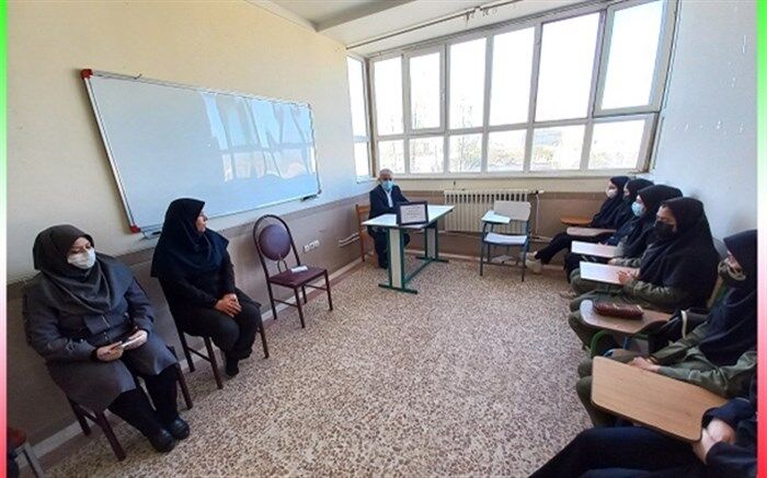 برگزاری جلسه توجیهی آمادگی در آزمون سراسری