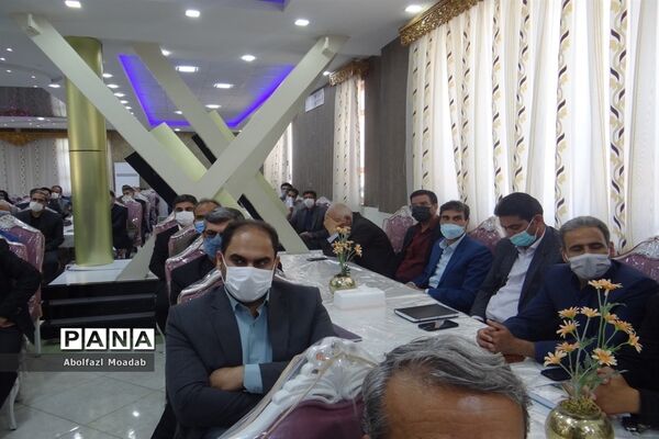 نشست تخصصی مدیران مدارس کاشمر